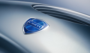Lancia lanza su nuevo estilo de diseño con la presentación del nuevo logotipo