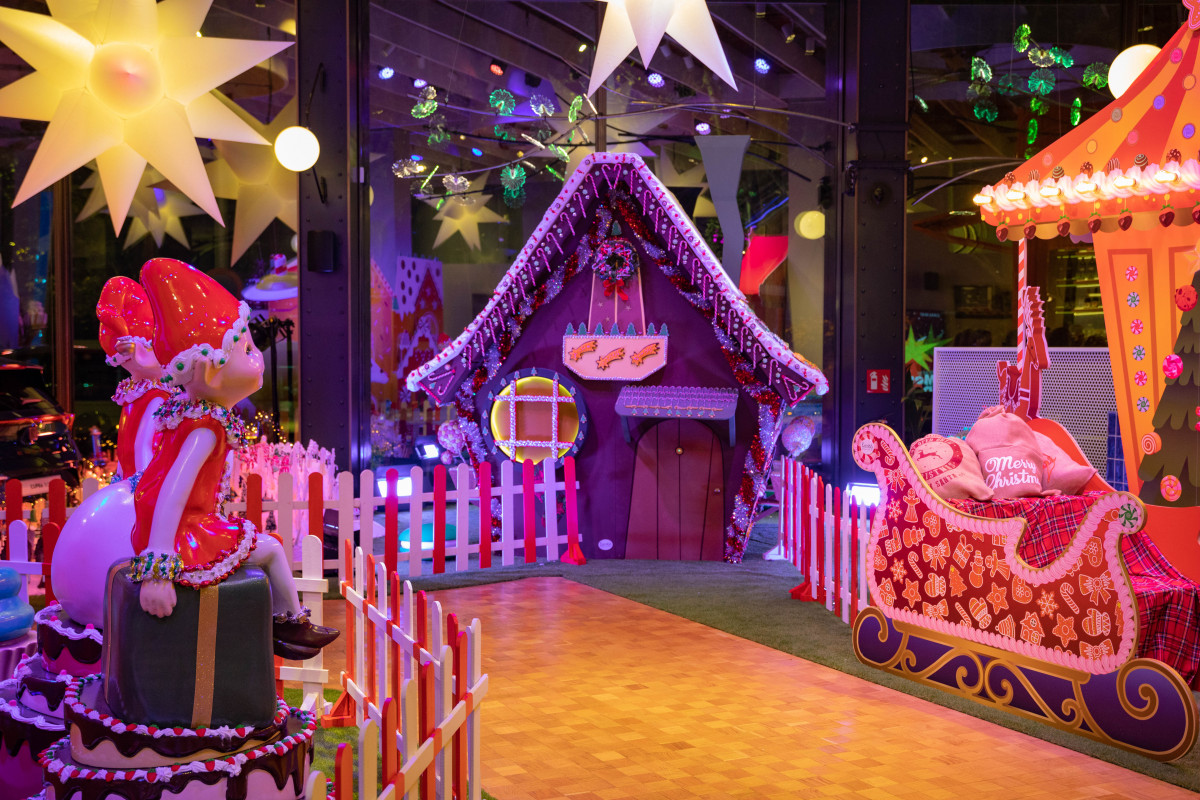 CASA SEAT brings Christmas cheer to Barcelona with its Merry Days 05 HQ