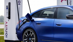 La UE acuerda cargadores para vehículos eléctricos cada 60 kilómetros para 2026