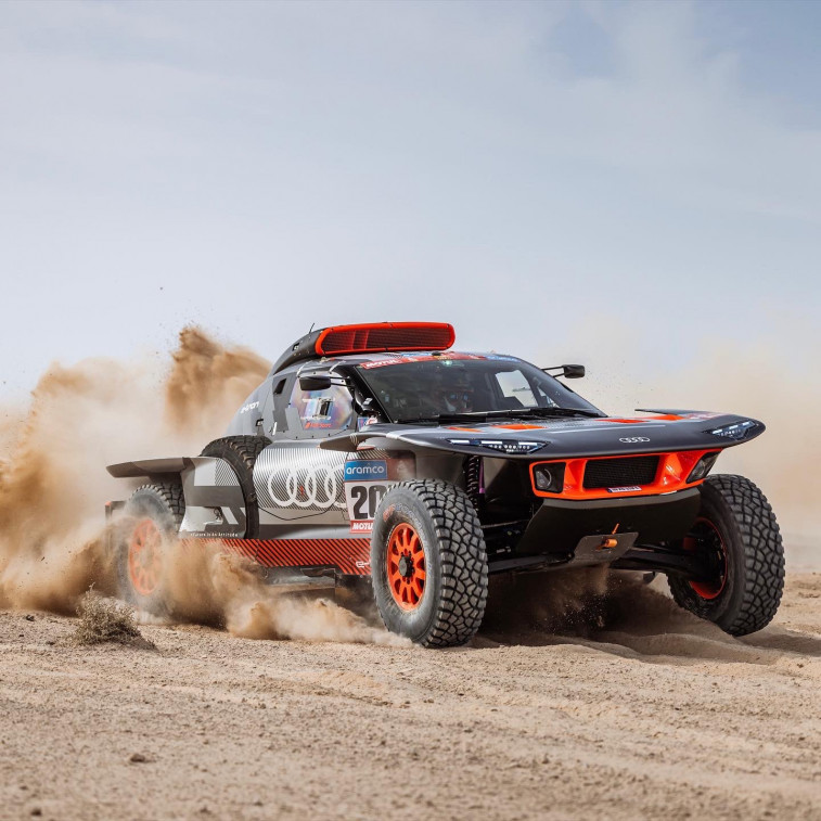 Dakar 2023. Etapa 1. Primera victoria y liderato de Sainz