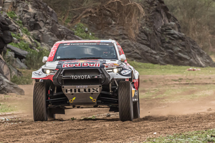 Dakar 2023. Etapa 2. ​Al-Attiyah enseña el morro, Sainz mantiene el liderato
