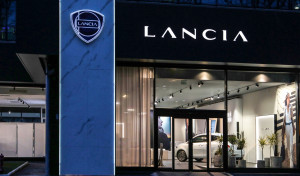 Lancia estrena nueva identidad de marca en Milán