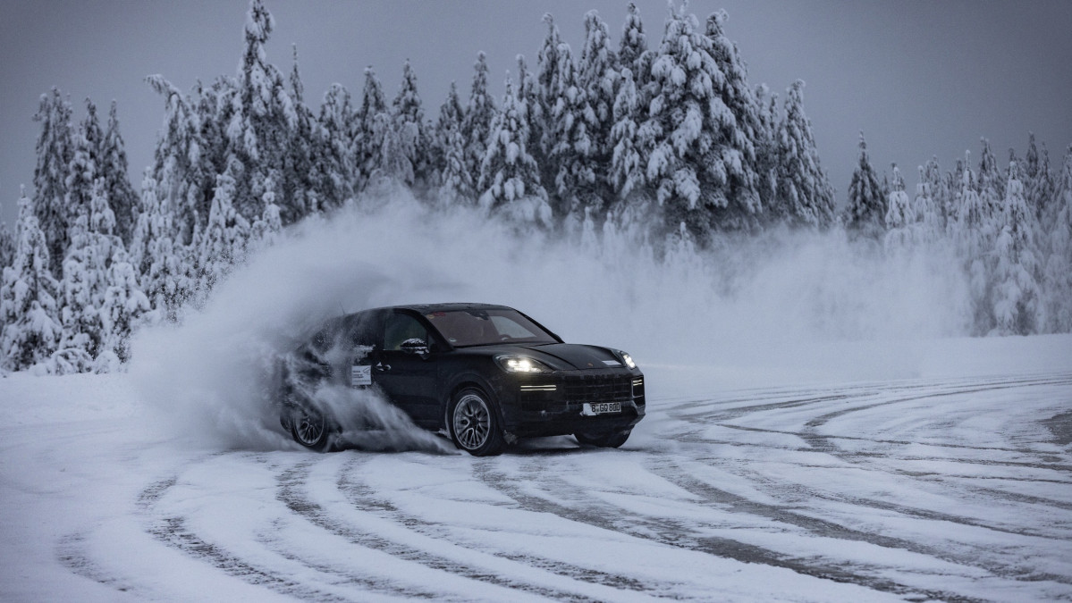 Las pruebas del nuevo Porche Cayenne llegan a su recta final  (7)