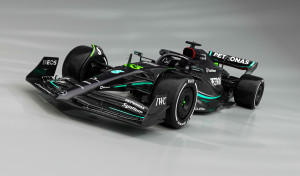 Mercedes recupera el color negro en el W14, su nuevo monoplaza para la F1