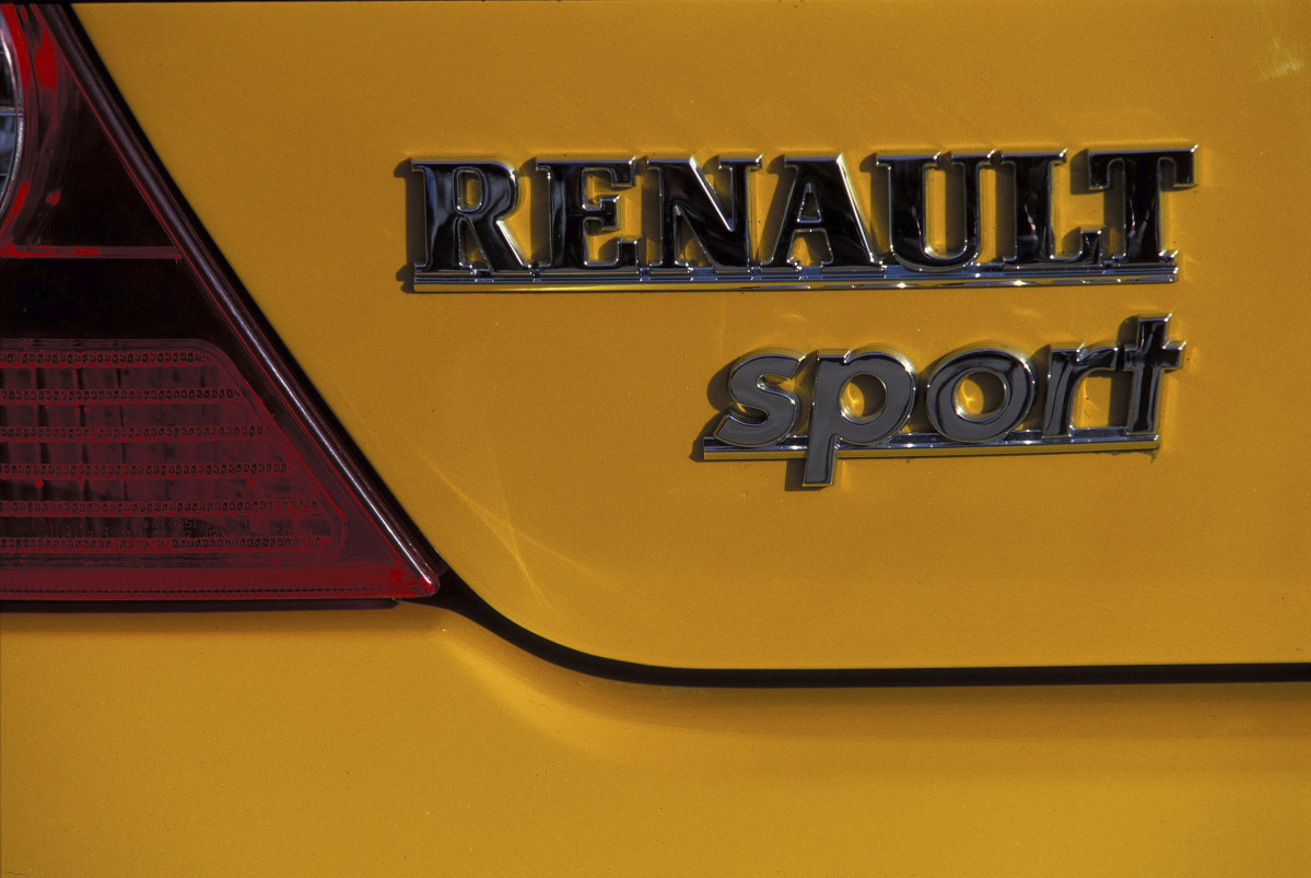 Megane R.S. Ultime la culminación de 20 años de Renault Sport  (8)