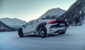 El Lamborghini Huracán Sterrato llega a la nieve