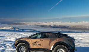 El Nissan Ariya e-4ORCE viajará de polo a polo