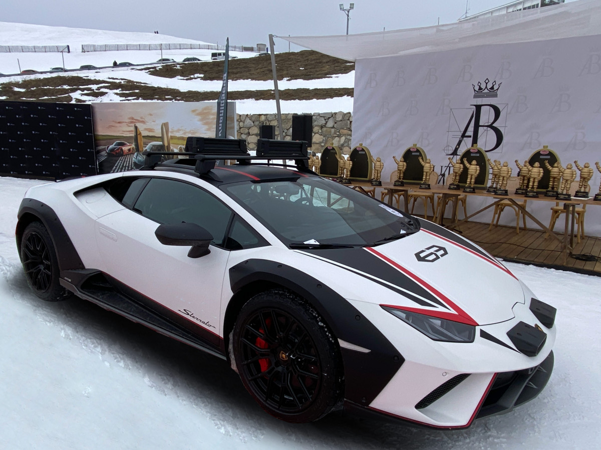 El Lamborghini Huracu00e1n Sterrato triunfa en su debut en Autobello Andorra (1)