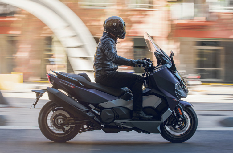 El ​SYM Maxsym TL 508: el maxiscooter deportivo con la mejor relación calidad-precio del mercado