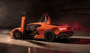 Lamborghini Revuelto, el primer superdeportivo híbrido V12
