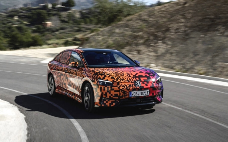 Volkswagen cuenta los días para el debut del ID.7, buque insignia de su gama eléctrica