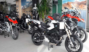 La primavera lleva a las motos de carretera al mayor repunte del sector