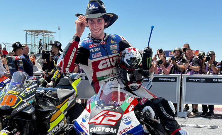 MotoGP. Honda vuelve a lo más alto del podio con el triunfo de Álex Rins en el GP de Las Américas
