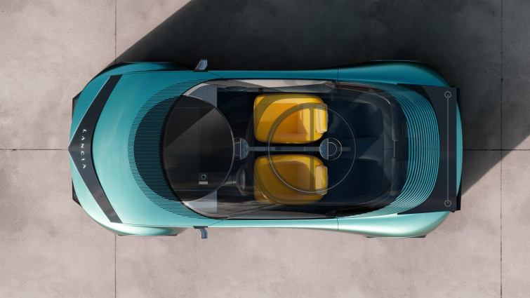 Pu+Ra HPE, las claves del acceso de Lancia a la movilidad eléctrica