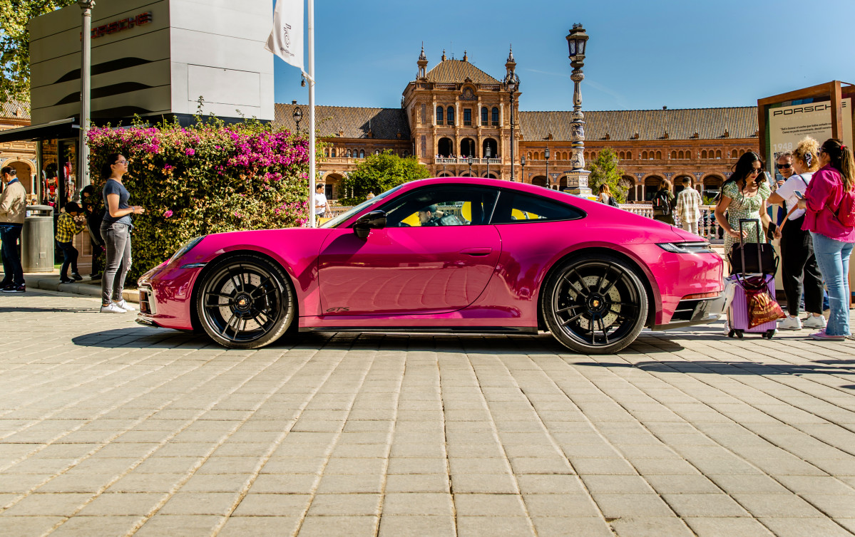 Porsche celebra el 60 aniversario del 911 en Sevilla con una exhibición histórica (10)