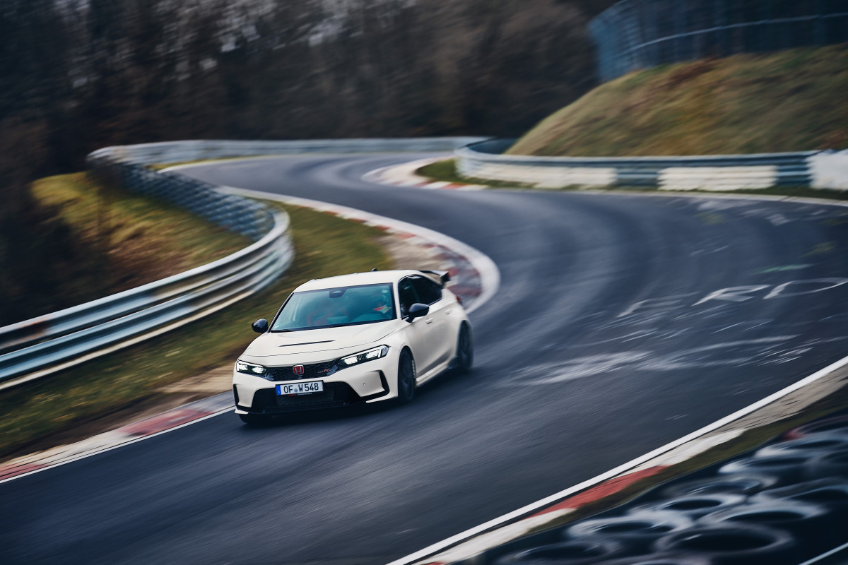 El Honda Civic Type R 2023 u200bmarca un nuevo ru00e9cord en Nu00fcrburgring (5)