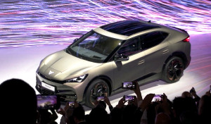Cupra desveló en Berlín el Tavascan, su nuevo SUV cupé eléctrico