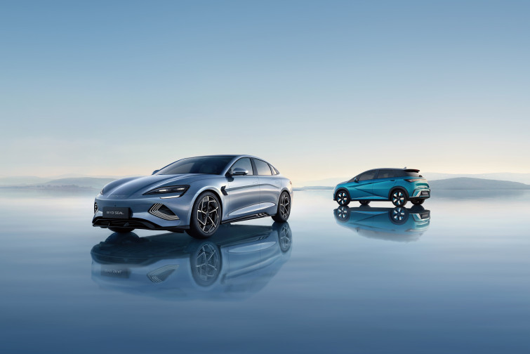 ​BYD amplía su oferta de vehículos en Europa con el lanzamiento del Dolphin y el Seal