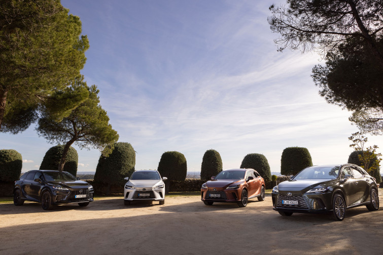 Lexus presentará las novedades de su gama SUV electrificada en Automobile Barcelona