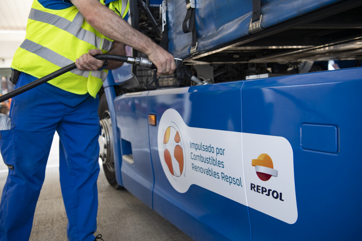 Repsol inaugura estaciones de servicio con diu00e9sel renovable gasolinera biodiesel  (3)