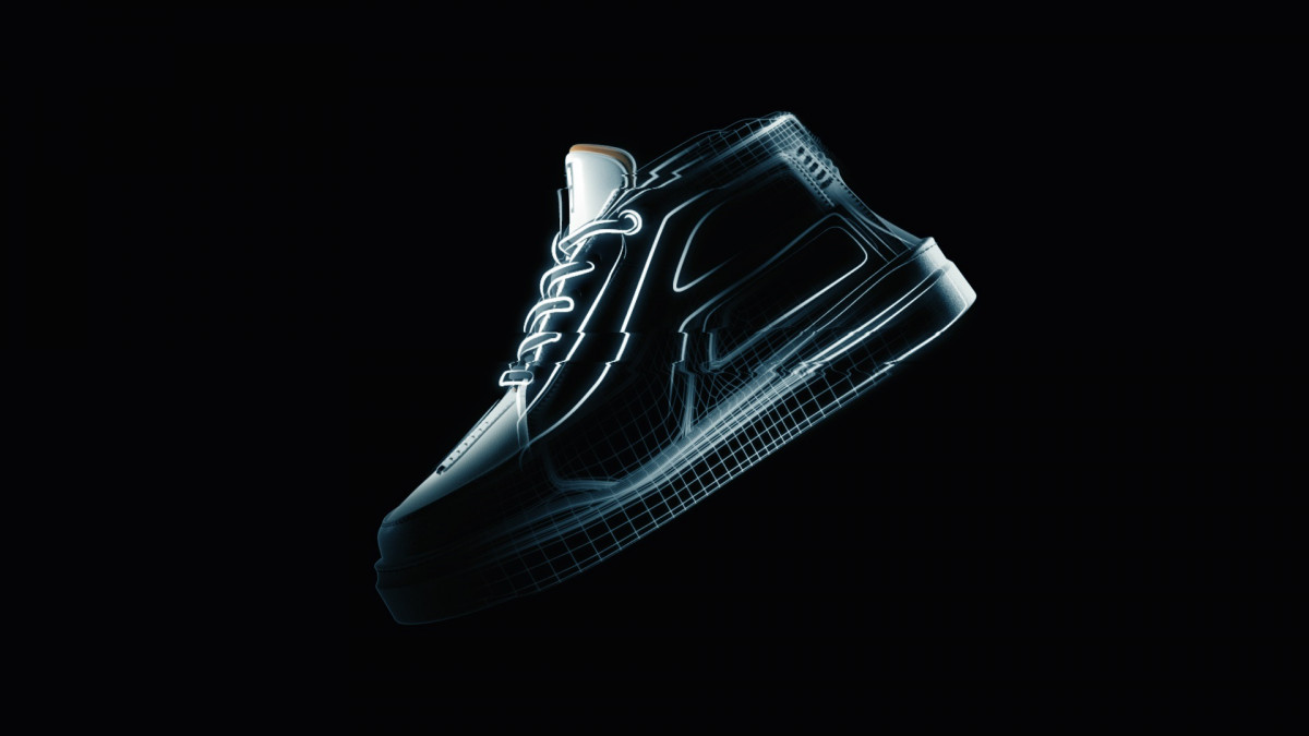 RACING SHOE5 collectors edition trainers inspired by the R5 Turbo (1)