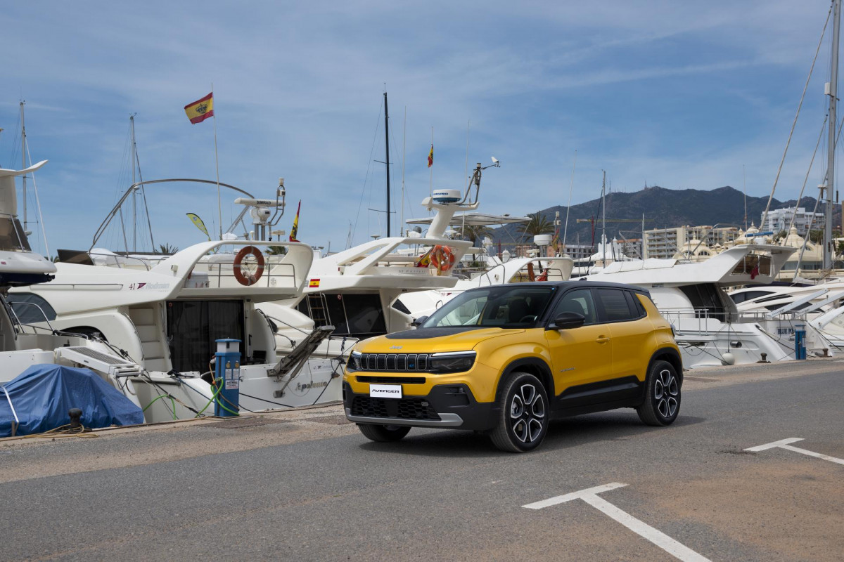 Jeep presenta internacionalmente su primer modelo 100% eléctrico en España el Jeep Avenger (1)