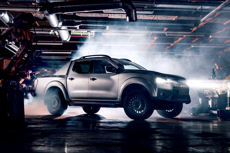 El resurgimiento de Ebro, que presenta una pick-up eléctrica en el Automobile Barcelona