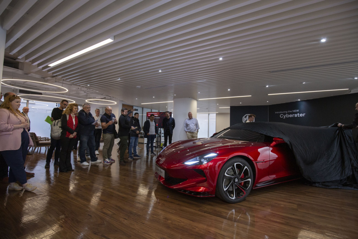 El Cyberster de MG, el primer roadster eléctrico del mercado (3)