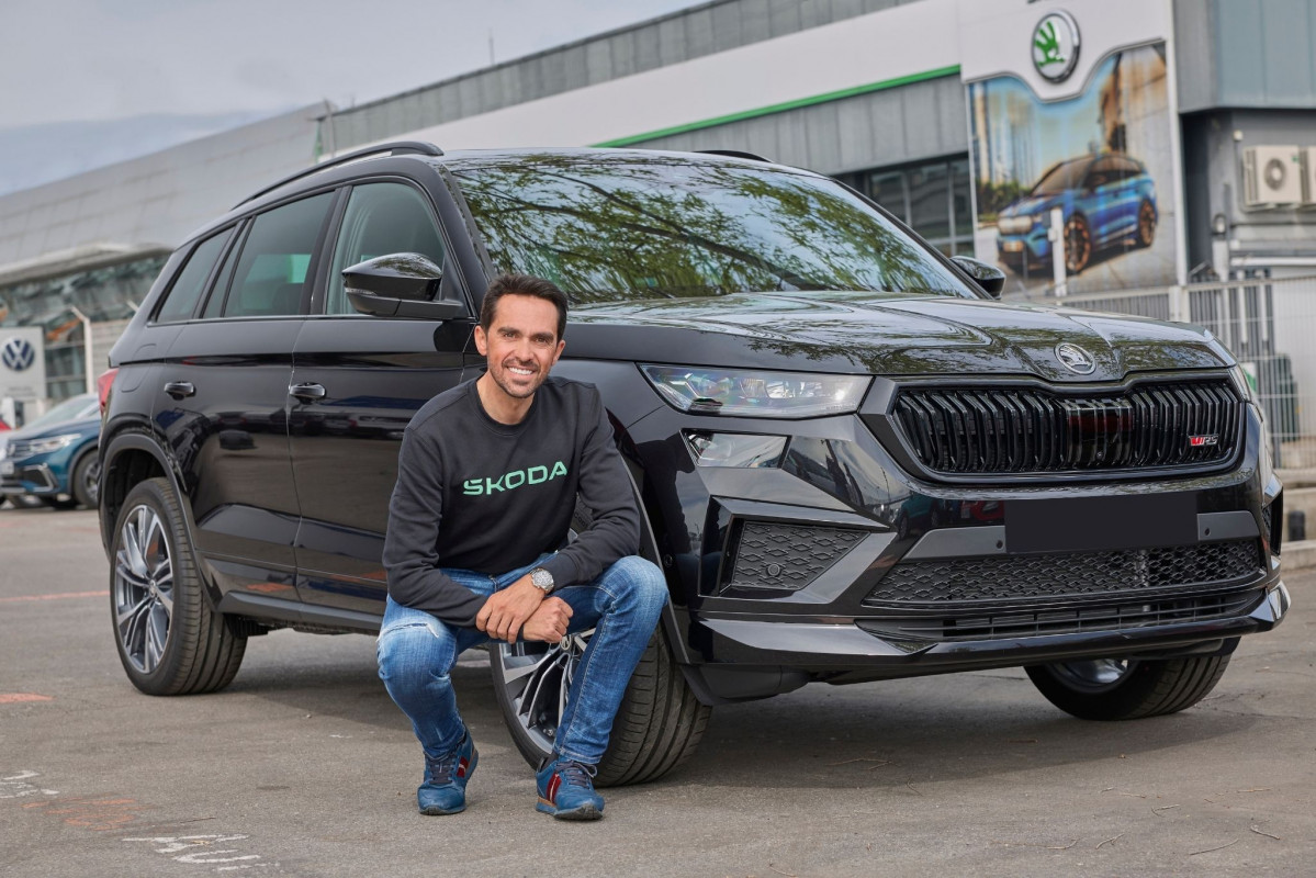 Alberto Contador te invita a conducir su Skoda durante un mes  (4)