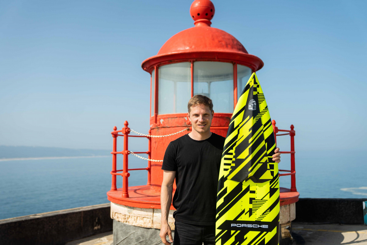 Sebastian Steudtner y Porsche Engineering lanzan la innovadora tabla de surf Cau00e7ador RS (4)