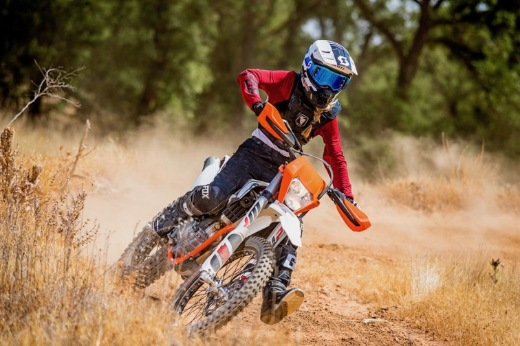 Mapfre ofrece una serie de consejos a los motoristas para iniciarse en el enduro