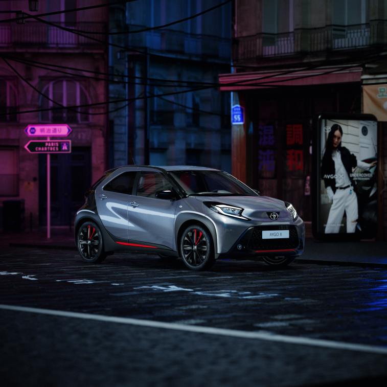 Aygo X Cross Undercover, una exclusiva colaboración entre Toyota y la marca de moda, limitada a 100 unidades para España