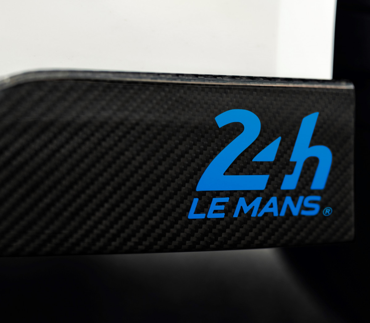 Teaser A110R Le Mans (2)