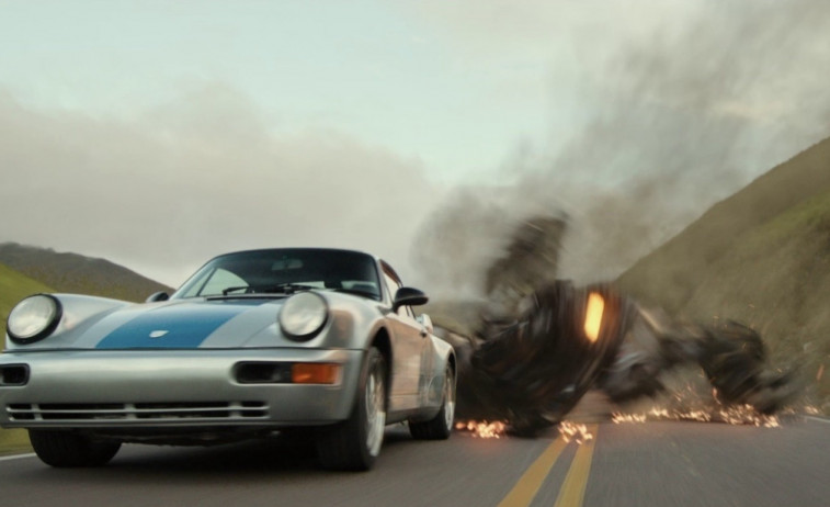 El Porsche 911 Carrera RS 3.8 brilla en la gran pantalla en la nueva película de Transformers