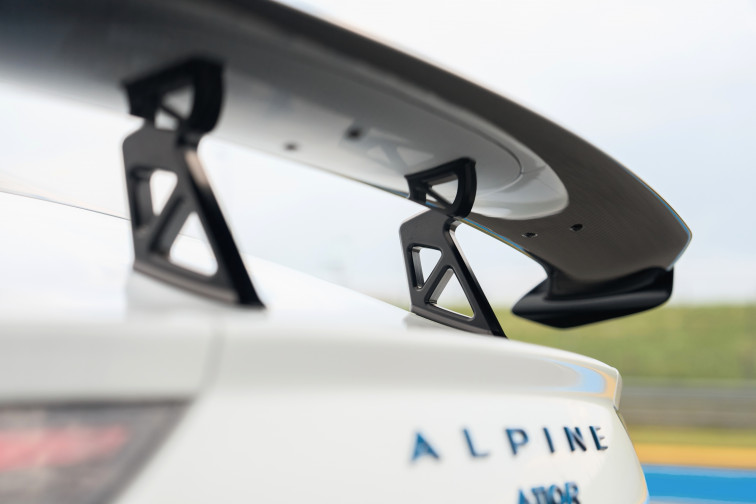 Con el exclusivo A110 R Le Mans, Alpine rinde homenaje a la mítica carrera en su centenario