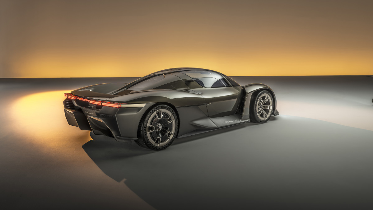 Porsche revela el prototipo de su hypercar del futuro, el Mission X (9)