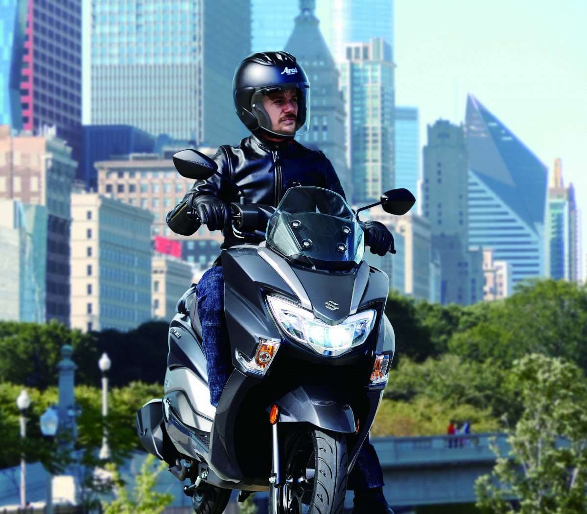 Suzuki lanza el innovador Burgman Street 125EX moto (4)