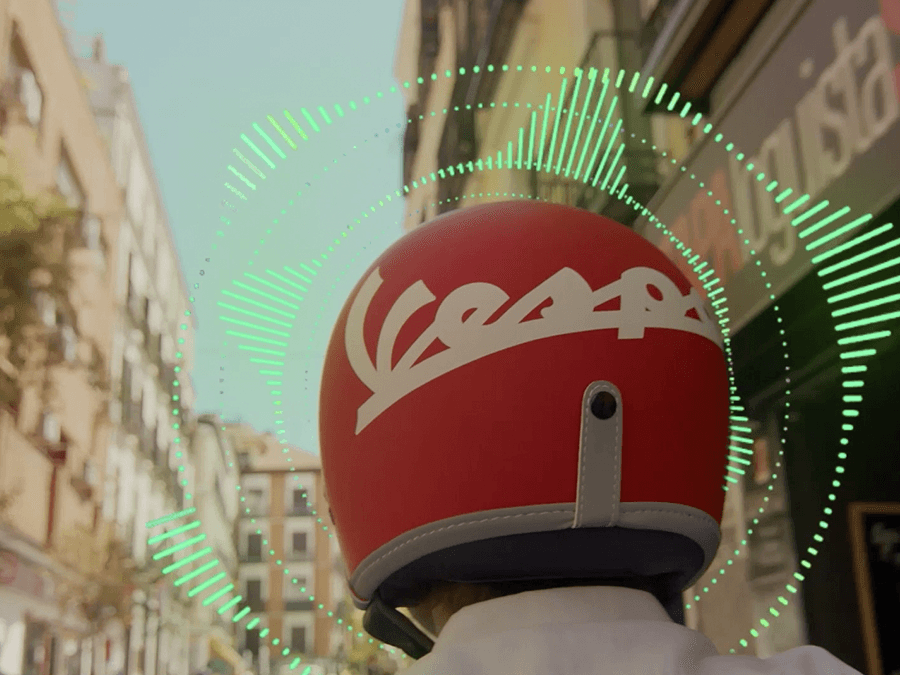 Conducción con banda sonora, Vespa personaliza y revoluciona el recorrido urbano con IA (3)