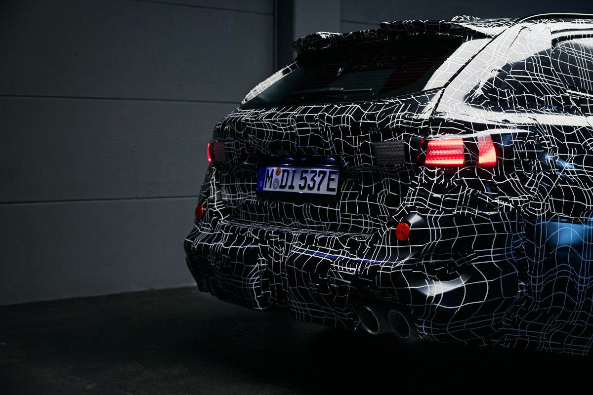 BMW prueba la séptima generación del M5, apuntando a una mayor electrificación (3)
