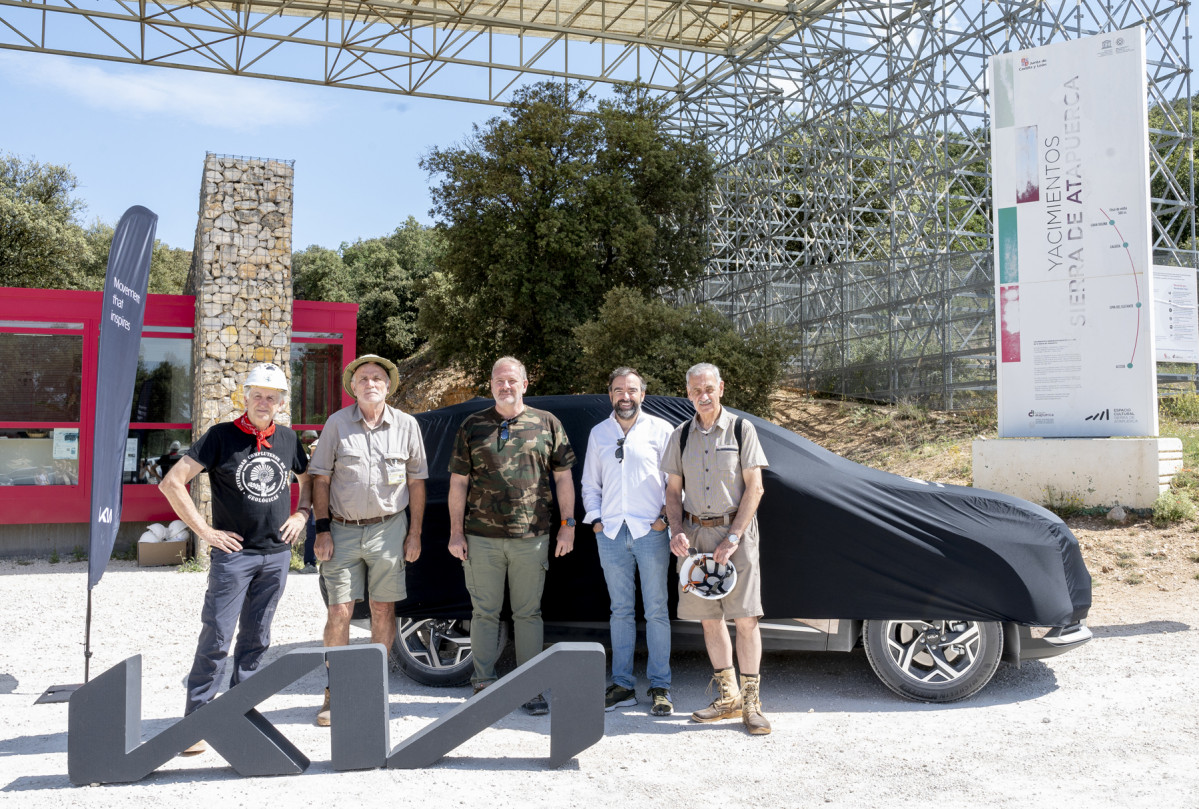 Kia Iberia cede un Kia Sportage a la Fundación Atapuerca (2)