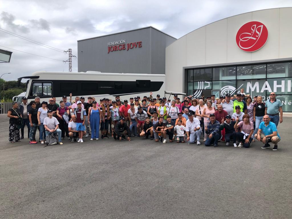 Las autocaravanas llegan a A Coruña, tercera parada del viaje de la Ruta Yakart Camino de Santiago (4)