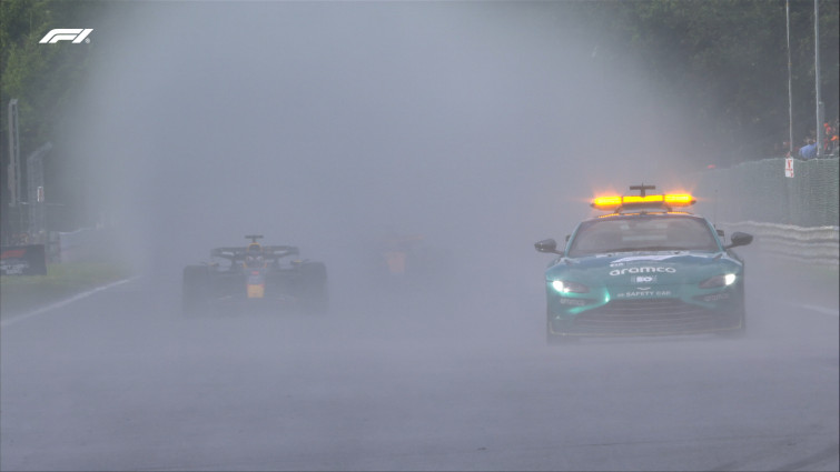 F1.  Max Verstappen vencedor en la Sprint race celebrada tras el diluvio de Spa