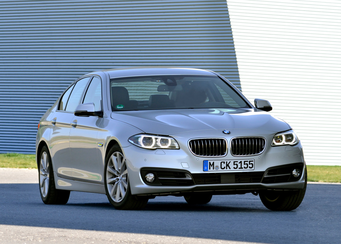 6.  BMW F 10
