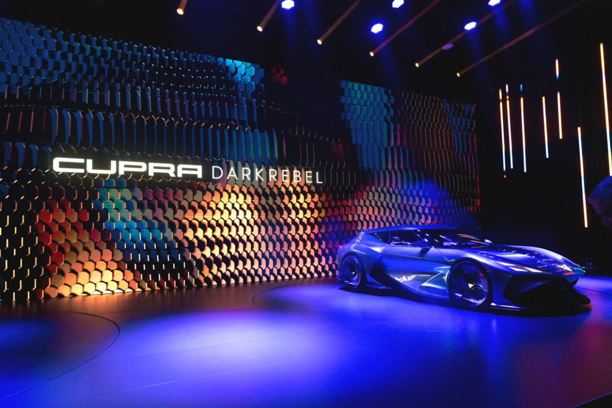 Cupra Dark Rebel. 1 IAA
