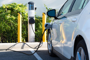 ¿Qué tipo de neumáticos utilizan los automóviles eléctricos?