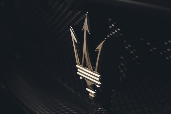 Maserati MC20 Notte