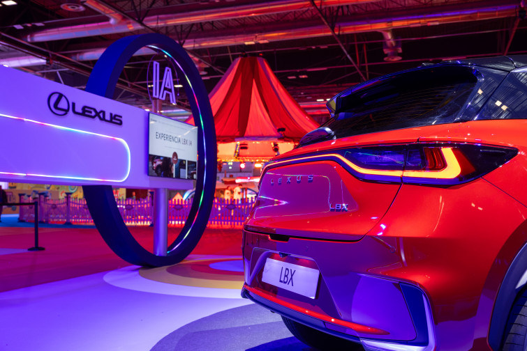 ​Lexus participa con el LBX en Juvenalia, el Salón de Ocio Infantil y  Juvenil