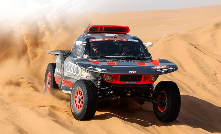 Dakar 2024. Etapa 2 | Peterhansel firma otra victoria para Audi y Sainz lidera la general