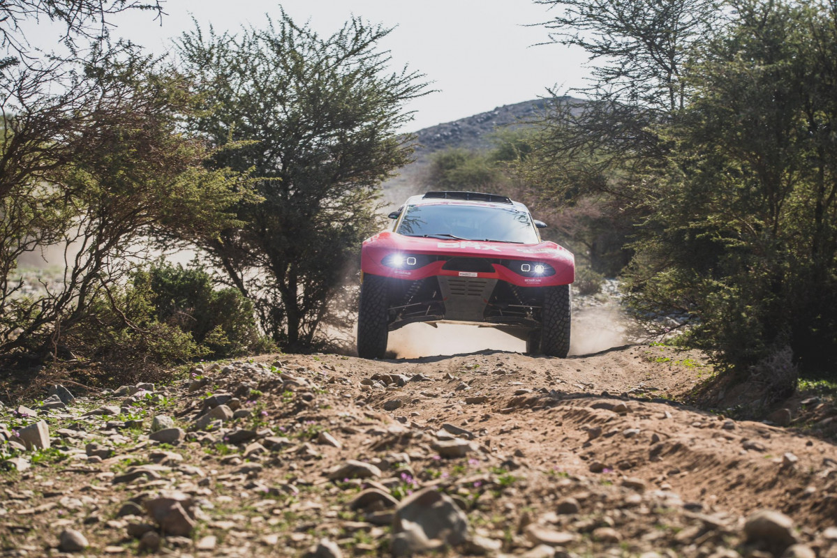 Dakar 2024. #203. sebastien loeb. 05