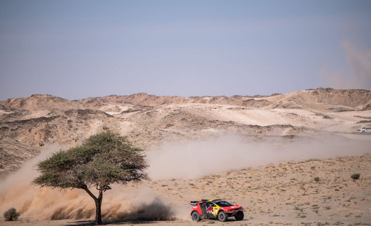 Dakar 2024. Etapa 7 | El Dakar es cosa de dos: Loeb, vencedor hoy, y Sainz, líder sólido